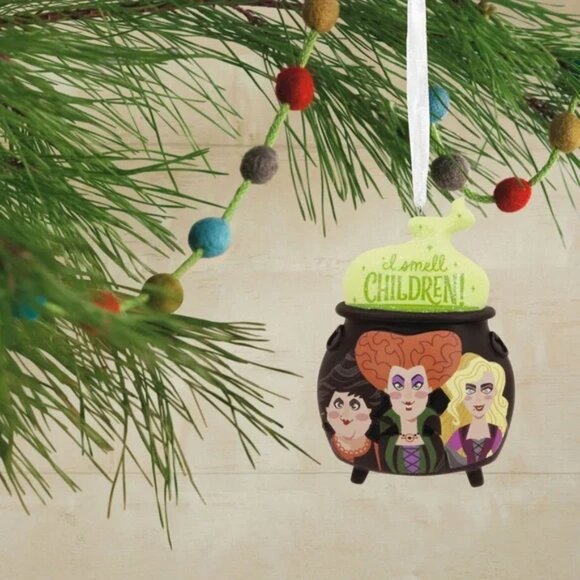 Disney Hocus Pocus Cauldron Hallmark Ornament BRAND NEW IN BOX - Picture 5 of 6